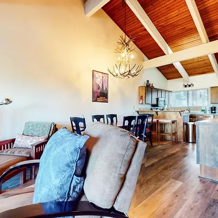 Mammoth Point #106 Condo